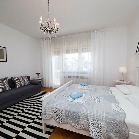 Apartmani Ruzica Crikvenica Exteriör bild