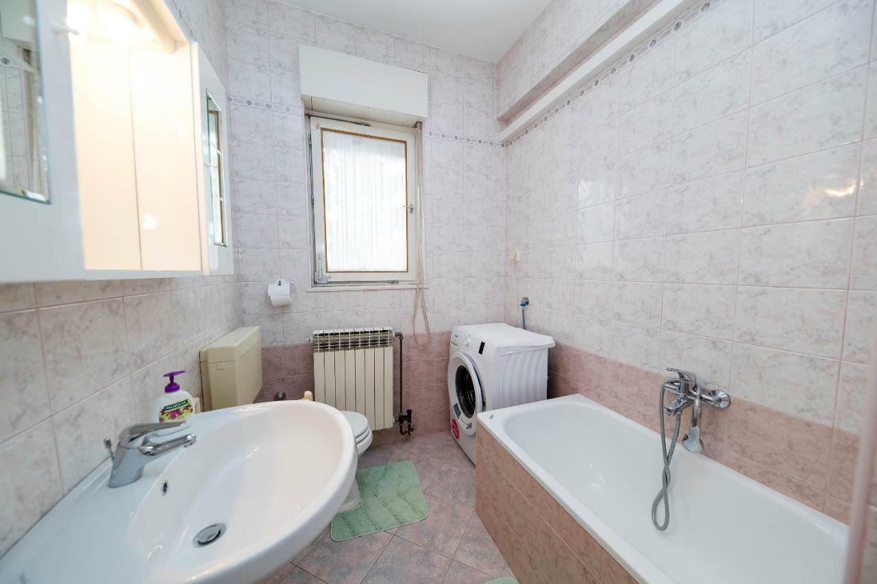 Apartmani Ruzica Crikvenica Exteriör bild