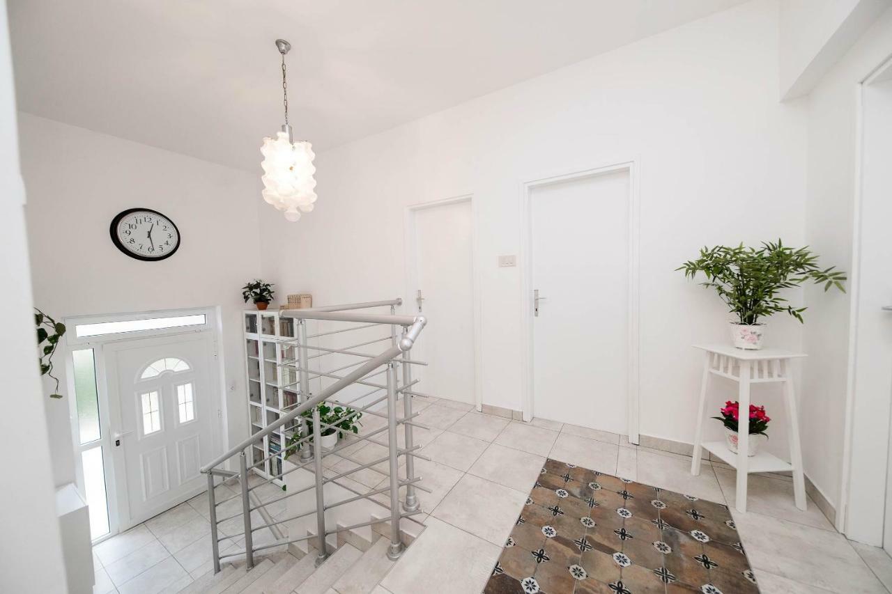 Apartmani Ruzica Crikvenica Exteriör bild
