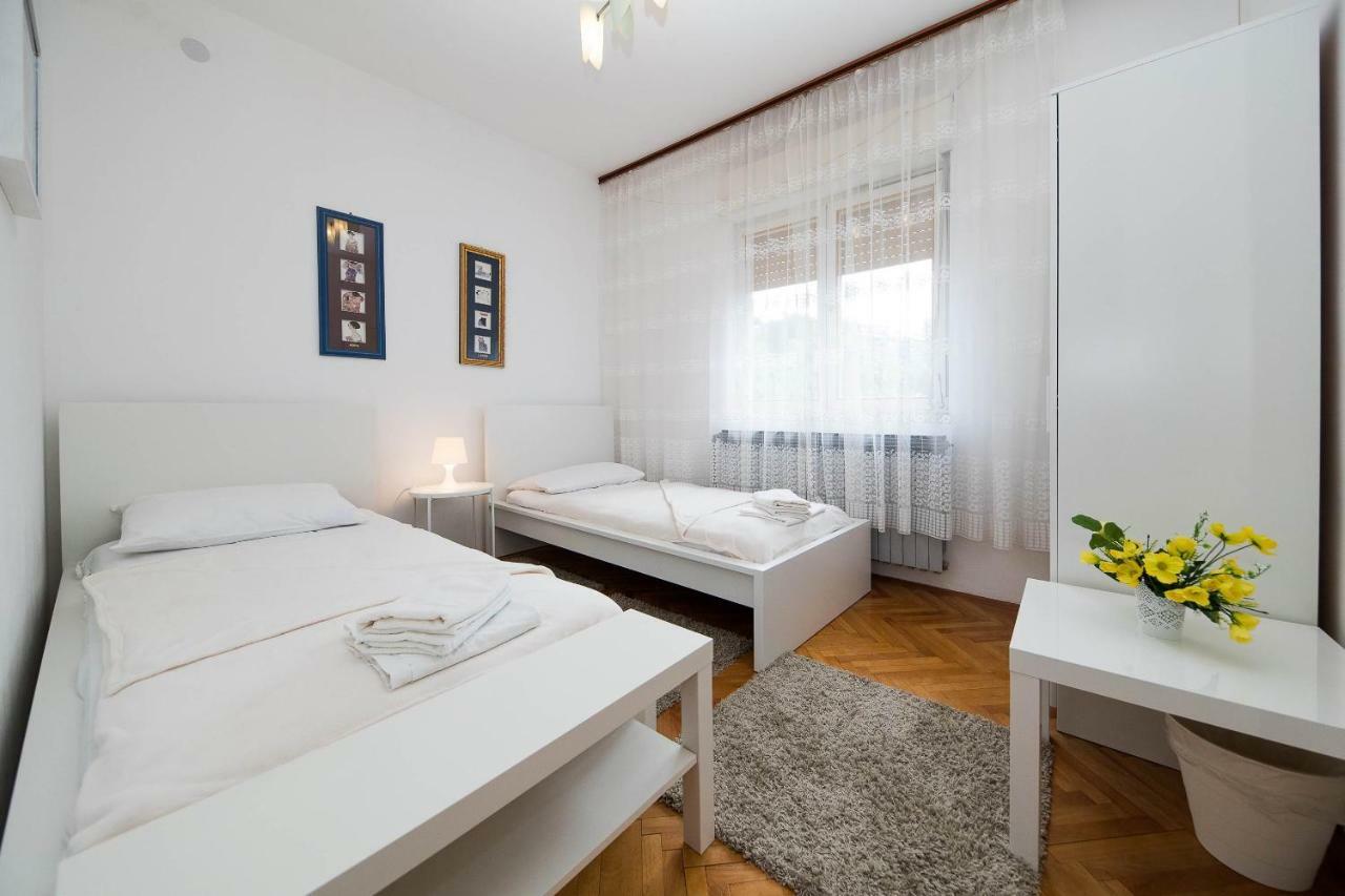 Apartmani Ruzica Crikvenica Exteriör bild