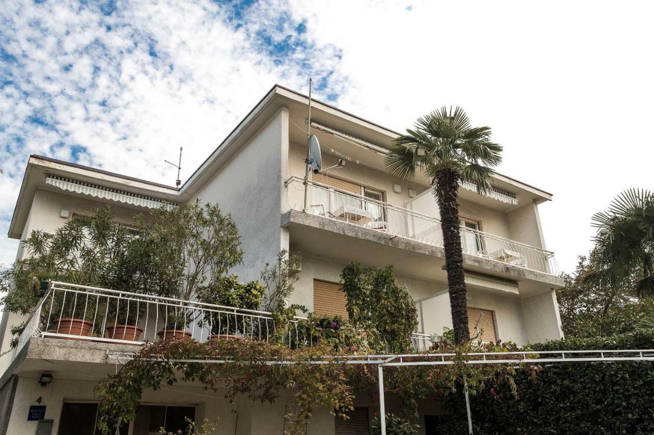 Apartmani Ruzica Crikvenica Exteriör bild